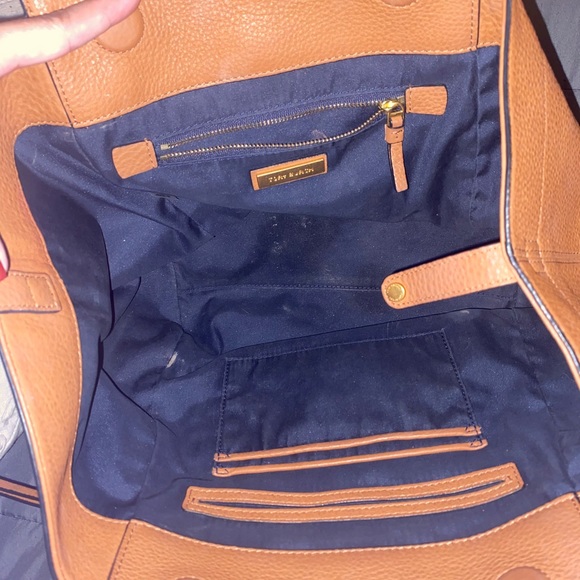 Tory Burch large purse - Picture 6 of 8